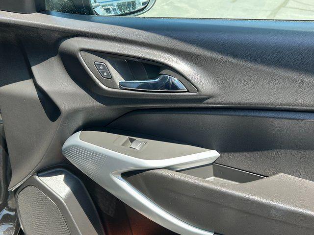 Photo of 2025 Mosaic Black Metallic Chevrolet Trax