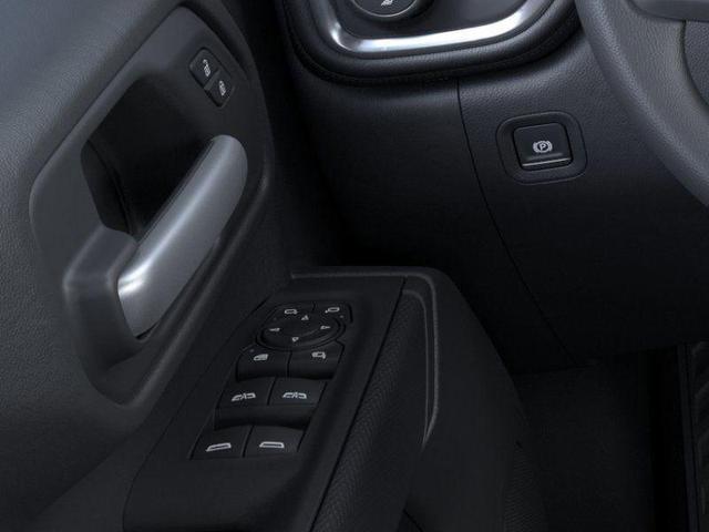 Photo of 2026 Summit White Chevrolet Silverado 2500