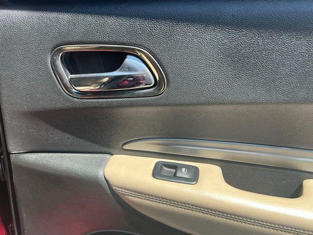Photo of 2018 Octane Red Pearlcoat Dodge Durango
