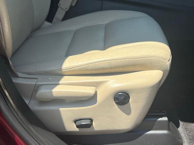Photo of 2018 Octane Red Pearlcoat Dodge Durango