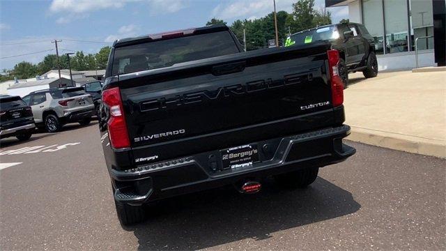 Photo of 2023 Black Chevrolet Silverado 1500