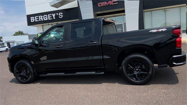 Photo of 2023 Black Chevrolet Silverado 1500