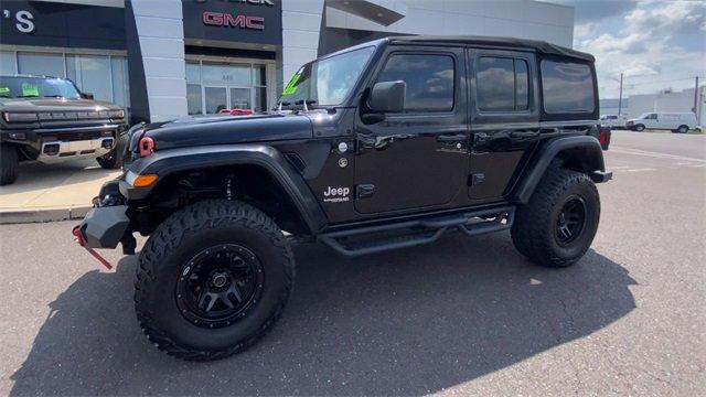 Photo of 2020 Black Clearcoat Jeep Wrangler Unlimited