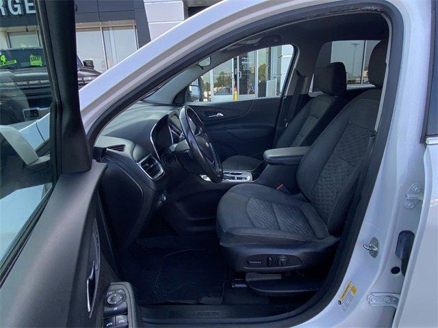 Photo of 2019 Iridescent Pearl Tricoat Chevrolet Equinox