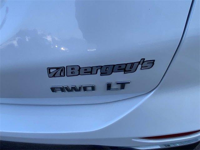 Photo of 2019 Iridescent Pearl Tricoat Chevrolet Equinox