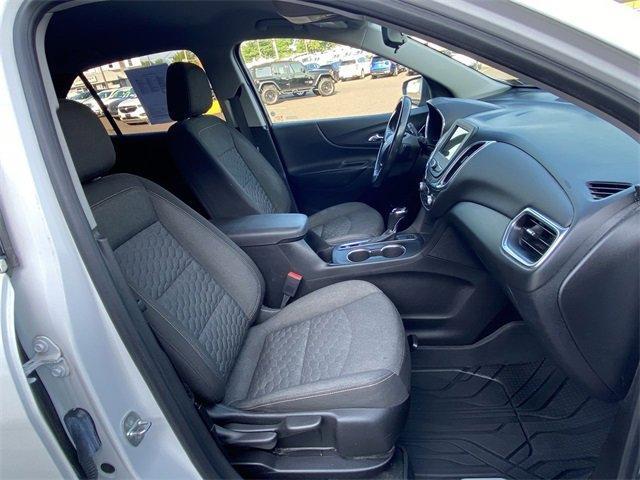 Photo of 2019 Iridescent Pearl Tricoat Chevrolet Equinox