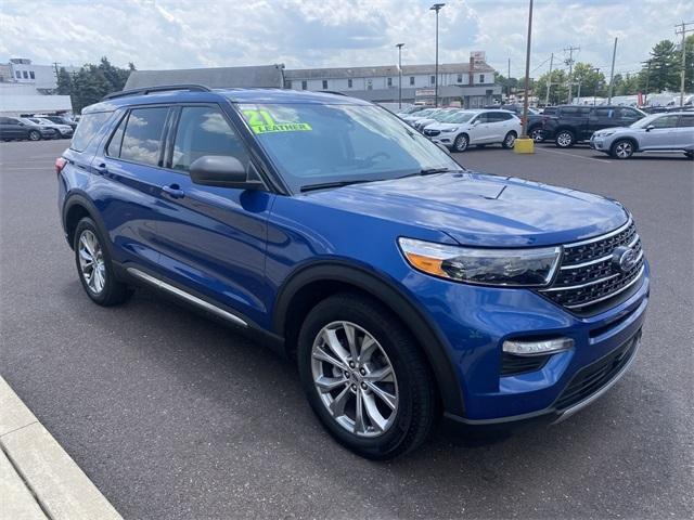 Photo of 2021 Blue Ford Explorer