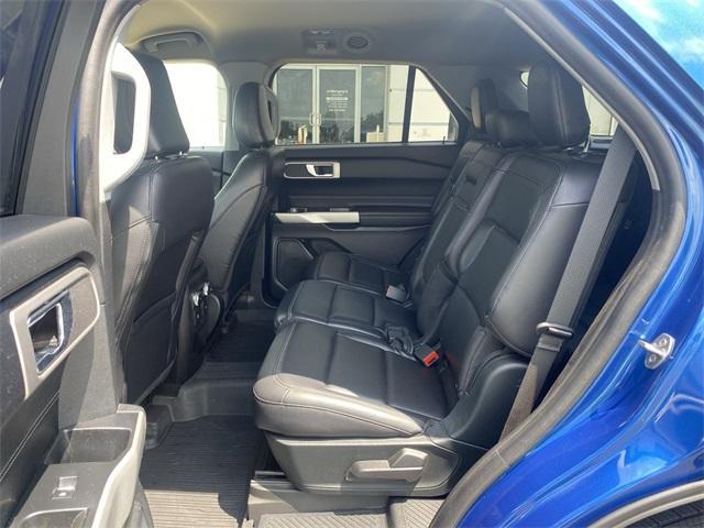Photo of 2021 Blue Ford Explorer