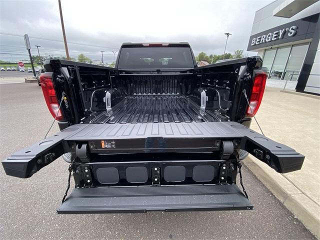 Photo of 2025 Onyx Black GMC Sierra 1500