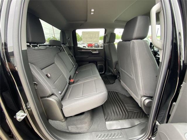 Photo of 2025 Onyx Black GMC Sierra 1500