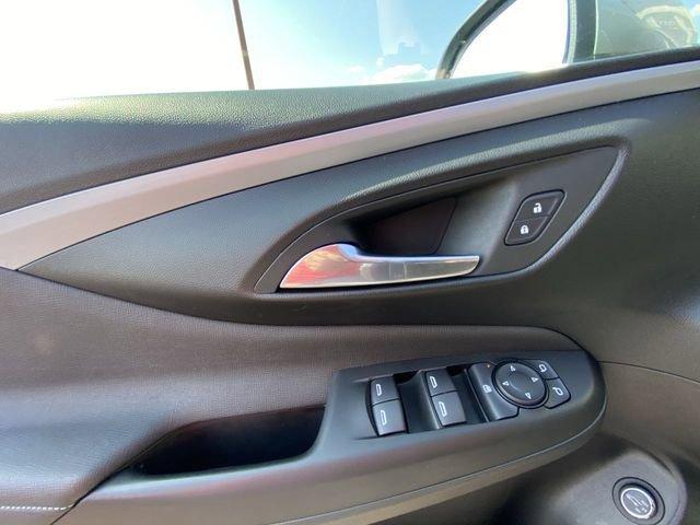 Photo of 2024 Moonstone Gray Metallic Buick Envista