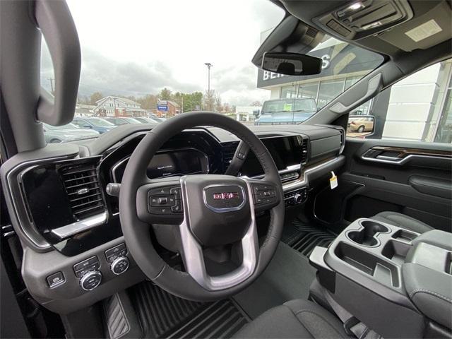Photo of 2025 Onyx Black GMC Sierra 1500