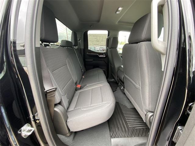 Photo of 2025 Onyx Black GMC Sierra 1500