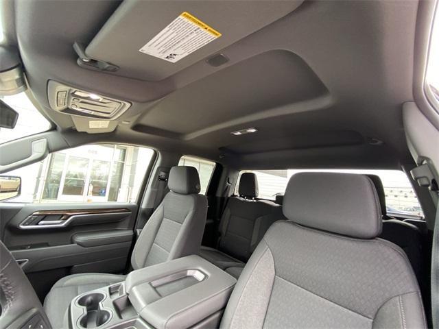 Photo of 2025 Onyx Black GMC Sierra 1500