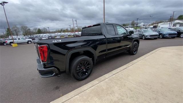 Photo of 2025 Onyx Black GMC Sierra 1500