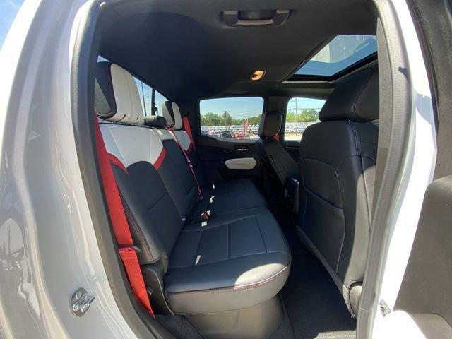 Photo of 2026 Summit White GMC Canyon