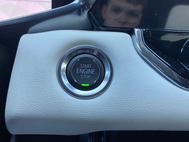 Photo of 2026 Summit White GMC Canyon