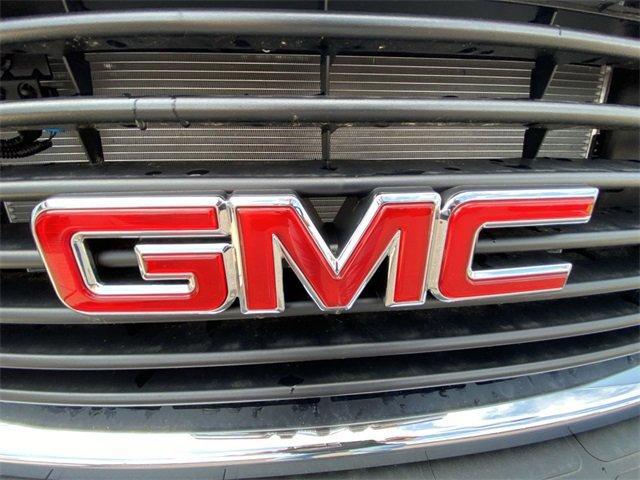 Photo of 2025 Summit White GMC Savana 3500