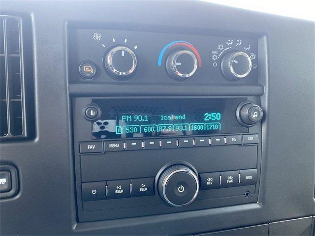 Photo of 2025 Summit White GMC Savana 3500