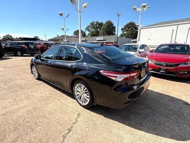 Photo of 2020 Midnight Black Metallic Toyota Camry