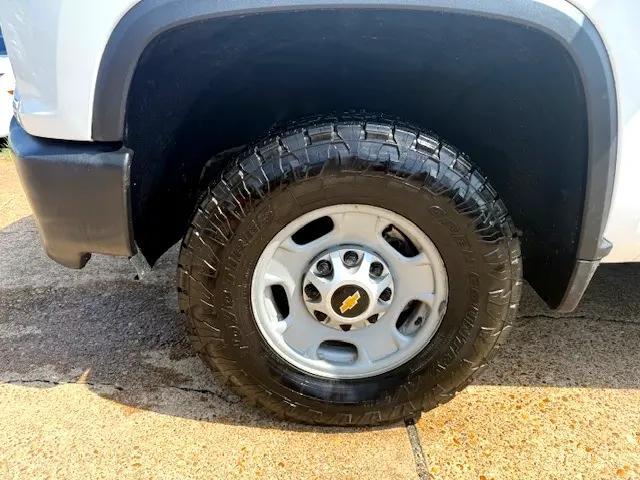 Photo of 2021 Summit White Chevrolet Silverado 2500