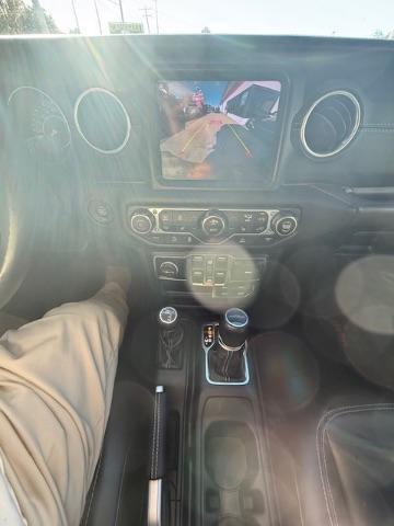 Photo of 2020 Black Clearcoat Jeep Gladiator