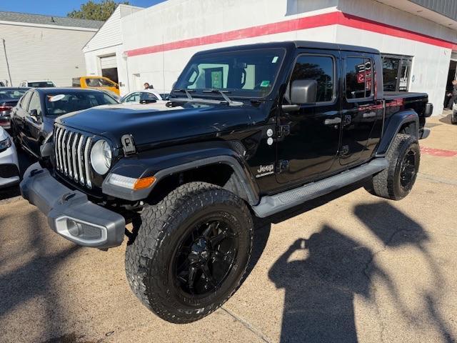 Photo of 2020 Black Clearcoat Jeep Gladiator