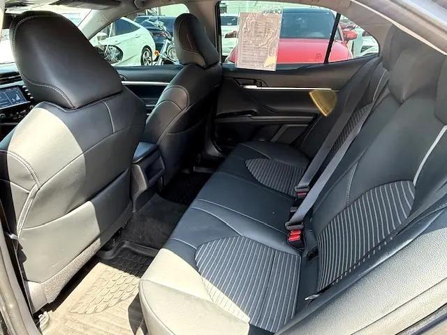 Photo of 2019 Midnight Black Metallic Toyota Camry