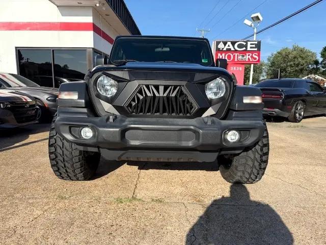 Photo of 2020 Black Clearcoat Jeep Wrangler Unlimited