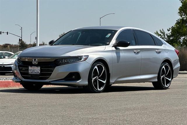 Photo of 2022 Silver Metallic Honda Accord