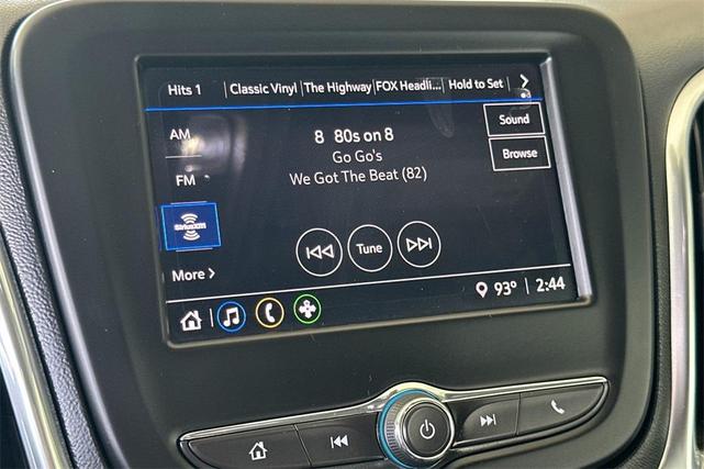 Photo of 2022 Mosaic Black Metallic Chevrolet Equinox