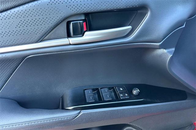 Photo of 2025 Supersonic Red/Midnight Black Metallic Toyota Camry