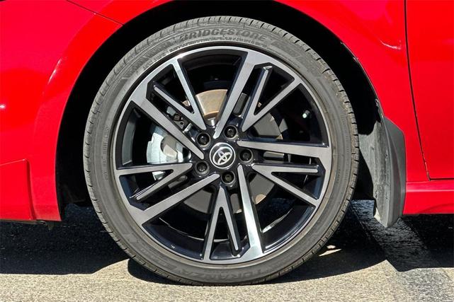 Photo of 2025 Supersonic Red/Midnight Black Metallic Toyota Camry