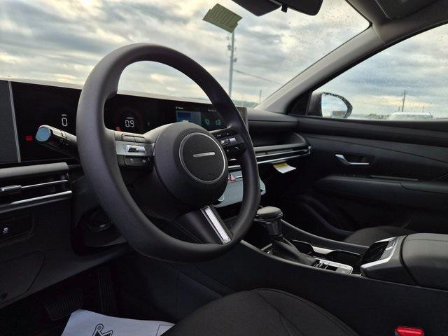 Photo of 2026 Phantom Black Hyundai TUCSON