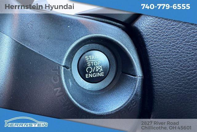 Photo of 2022 Slate Blue Pearlcoat Jeep Renegade