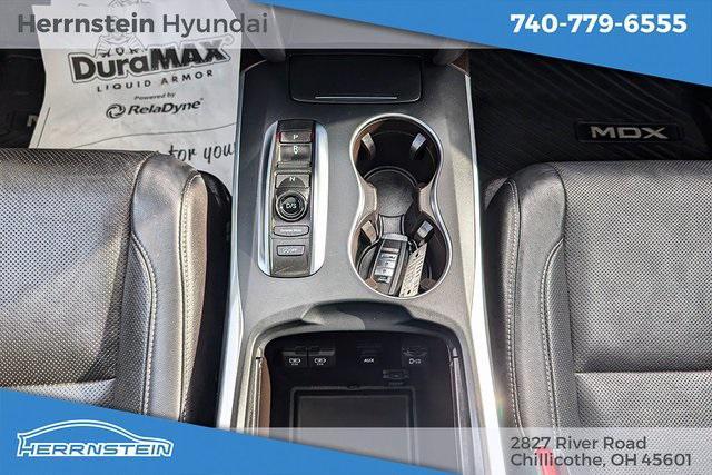 Photo of 2019 Lunar Silver Metallic Acura MDX