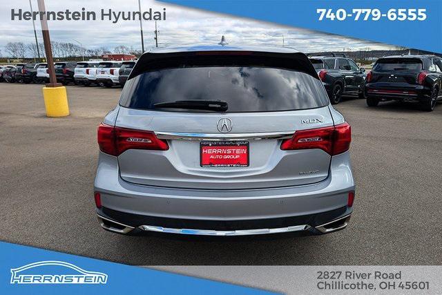 Photo of 2019 Lunar Silver Metallic Acura MDX