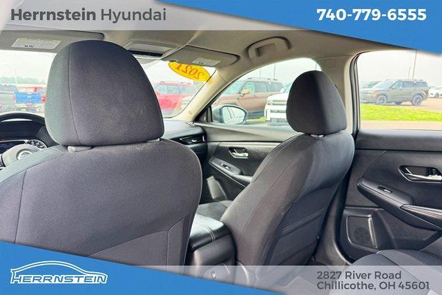 Photo of 2021 Gun Metallic Nissan Sentra