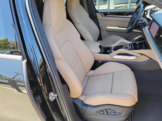 Photo of 2025 Paint To Sample Porsche Cayenne