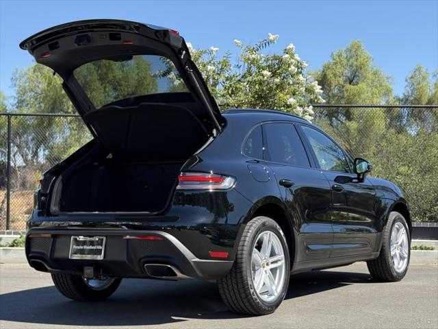 Photo of 2025 Black Porsche Macan