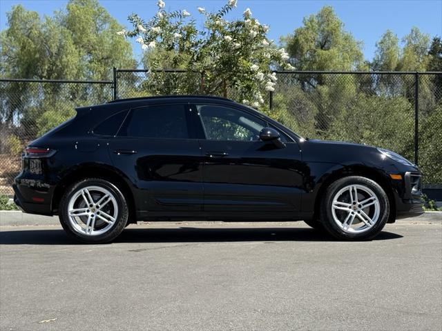 Photo of 2025 Black Porsche Macan