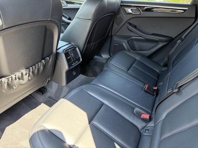 Photo of 2024 Black Porsche Macan