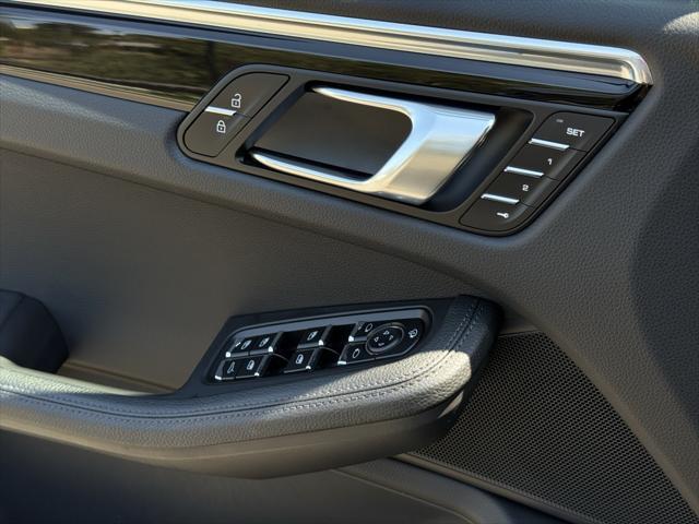 Photo of 2024 Black Porsche Macan