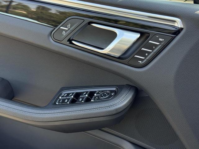 Photo of 2025 Black Porsche Macan