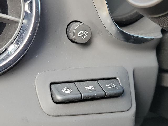 Photo of 2024 Summit White Chevrolet Camaro