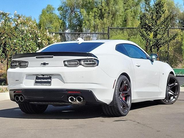 Photo of 2024 Summit White Chevrolet Camaro