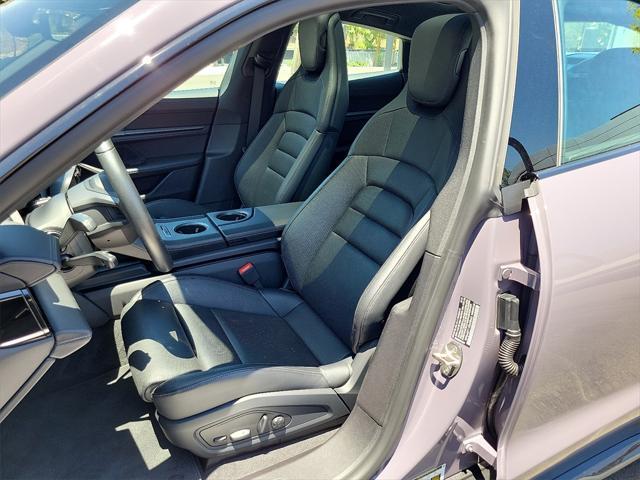 Photo of 2025 Provence Porsche Taycan