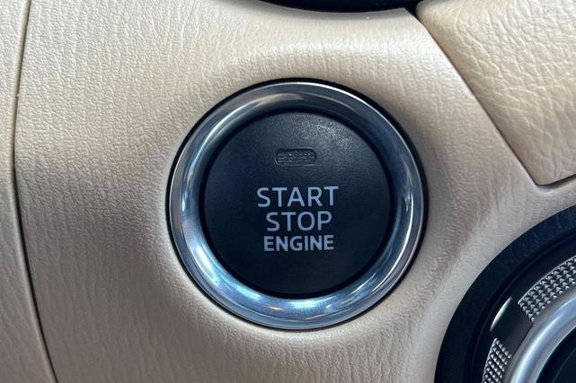 Photo of 2024 Snowflake White Pearl Mica Mazda MX-5 Miata RF