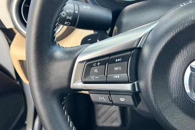 Photo of 2024 Snowflake White Pearl Mica Mazda MX-5 Miata RF