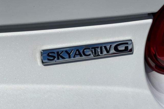 Photo of 2024 Snowflake White Pearl Mica Mazda MX-5 Miata RF